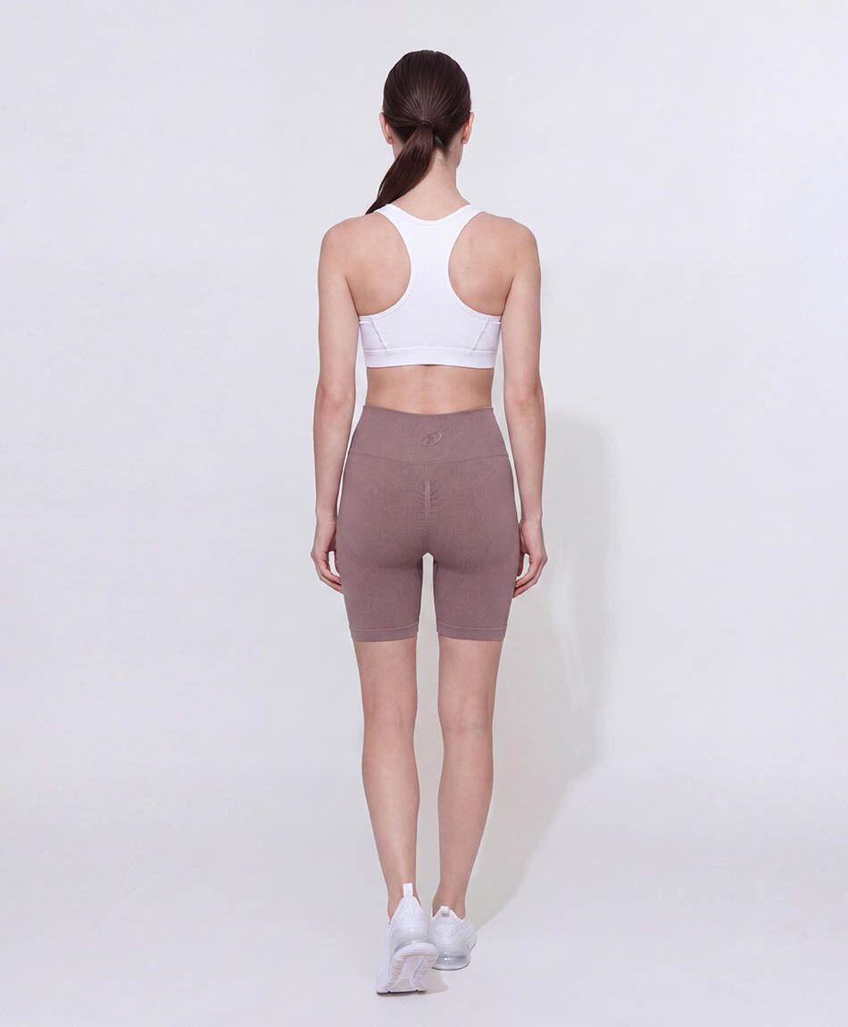 Short deportivo mujer caf&eacute; seamless