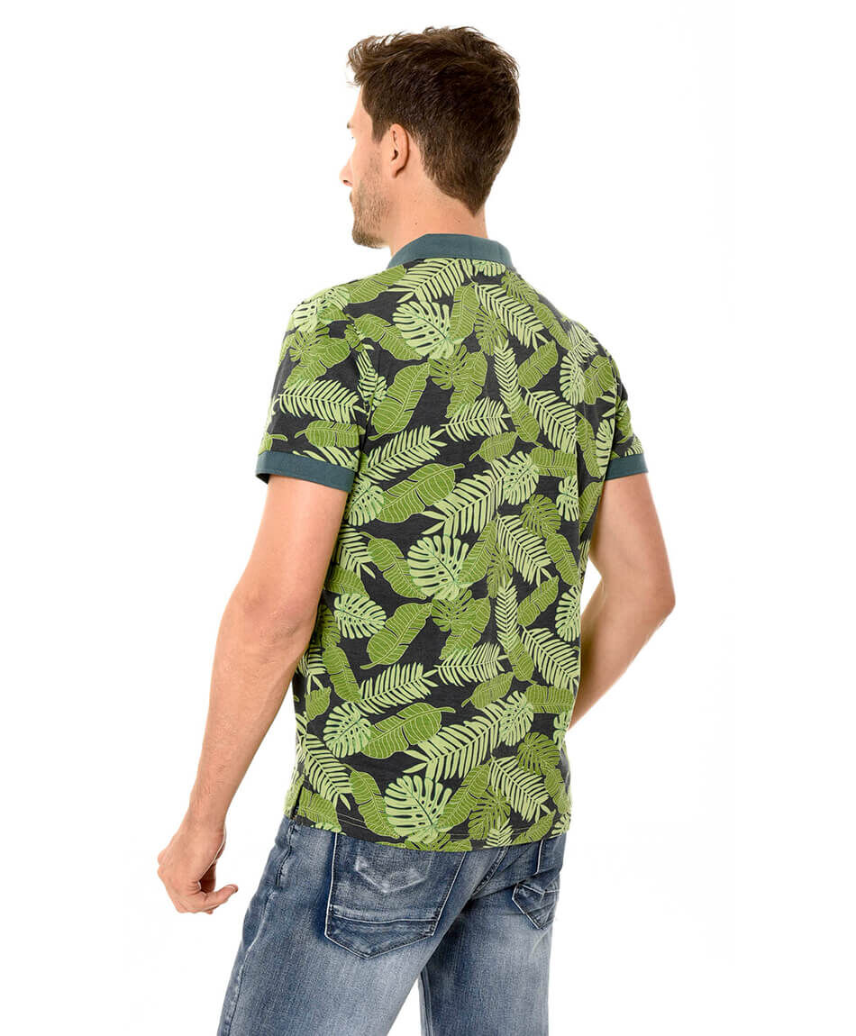 Polera cuello flores