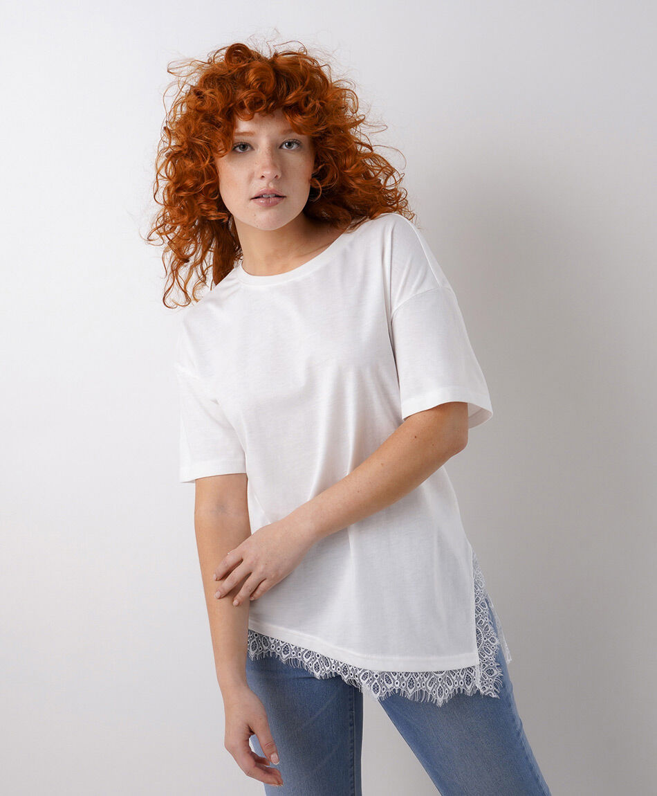 Remera mujer encaje inferior