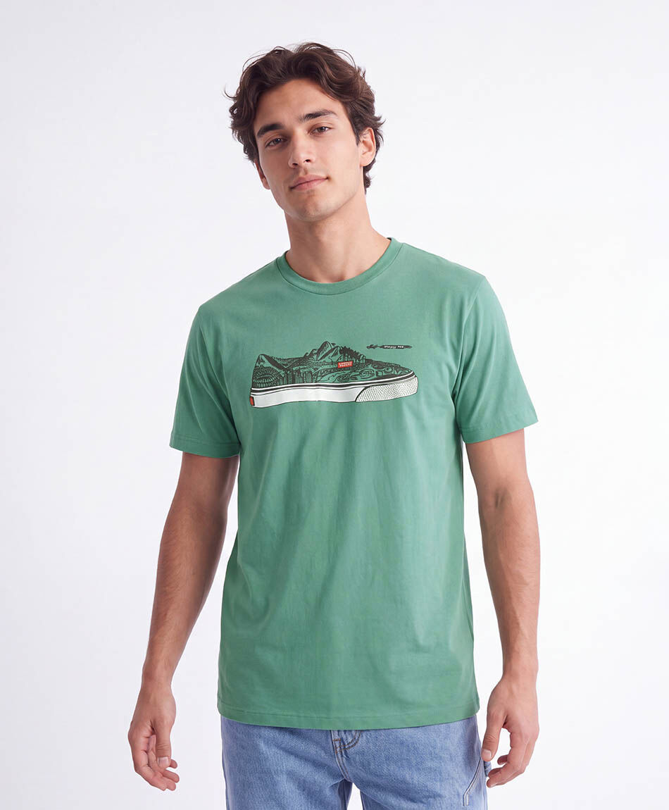 Remera hombre print zapatilla