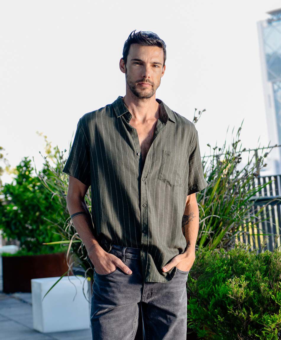 Camisa hombre manga corta dise&ntilde;o rayas