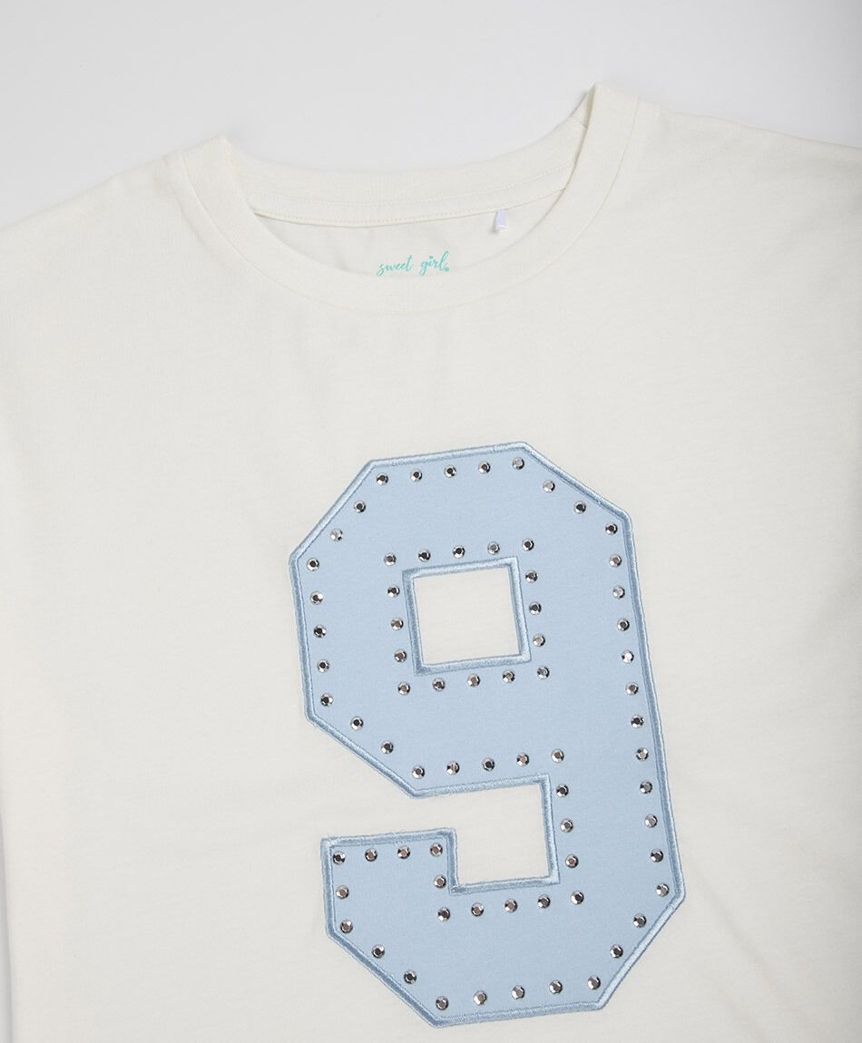 Remera ni&ntilde;a n&uacute;mero 9