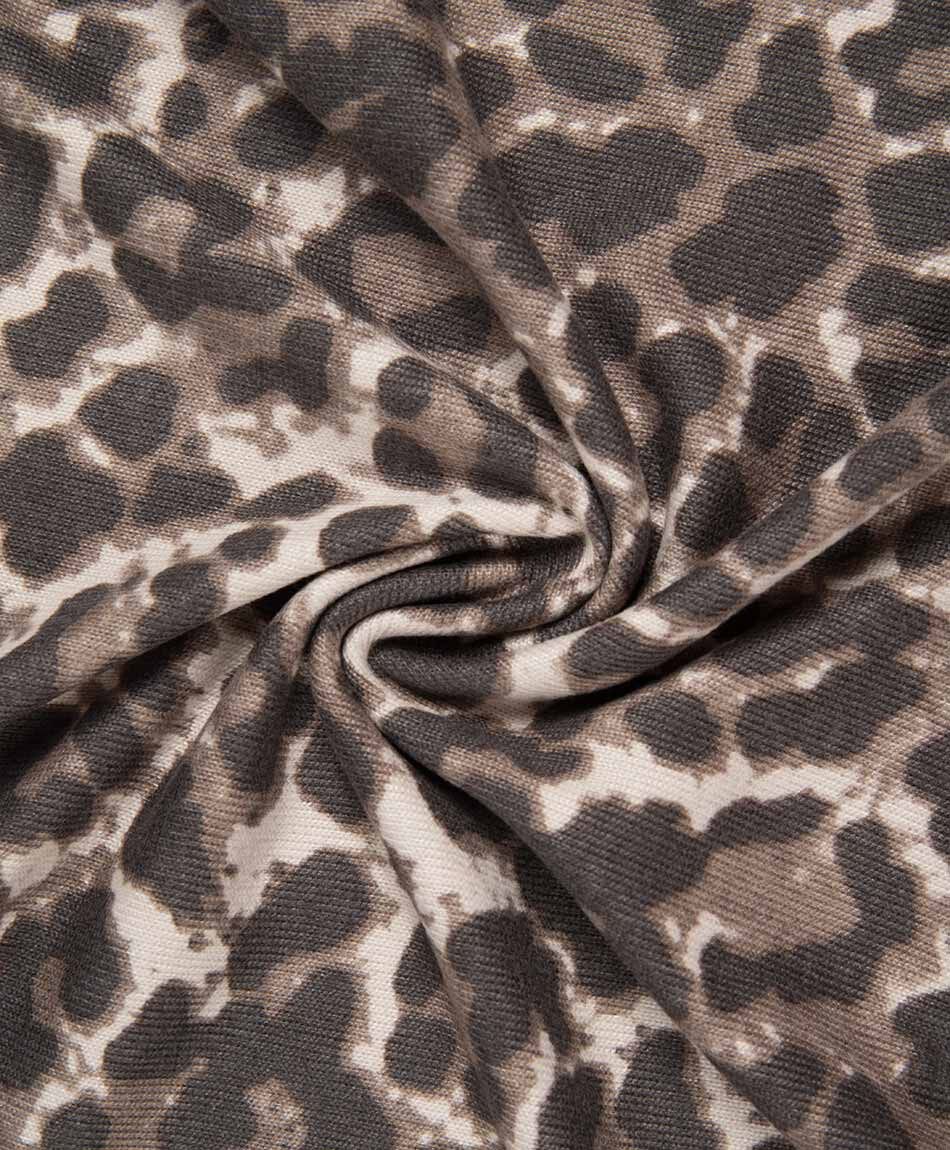 Remera mujer animal print lanosa