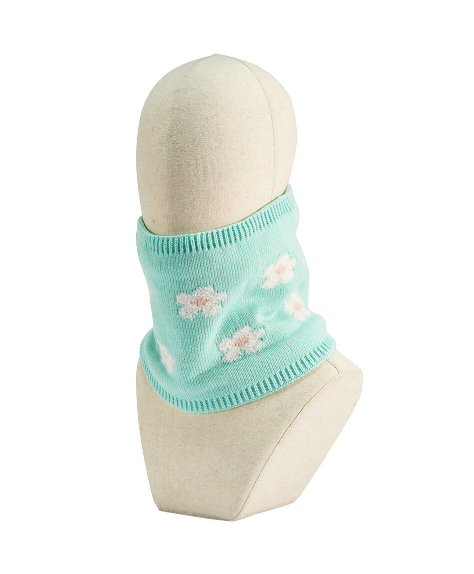 Cuello infantil floreado