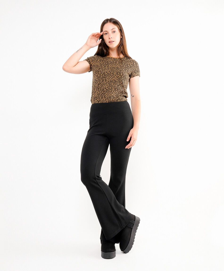 Pantal&oacute;n mujer flare black