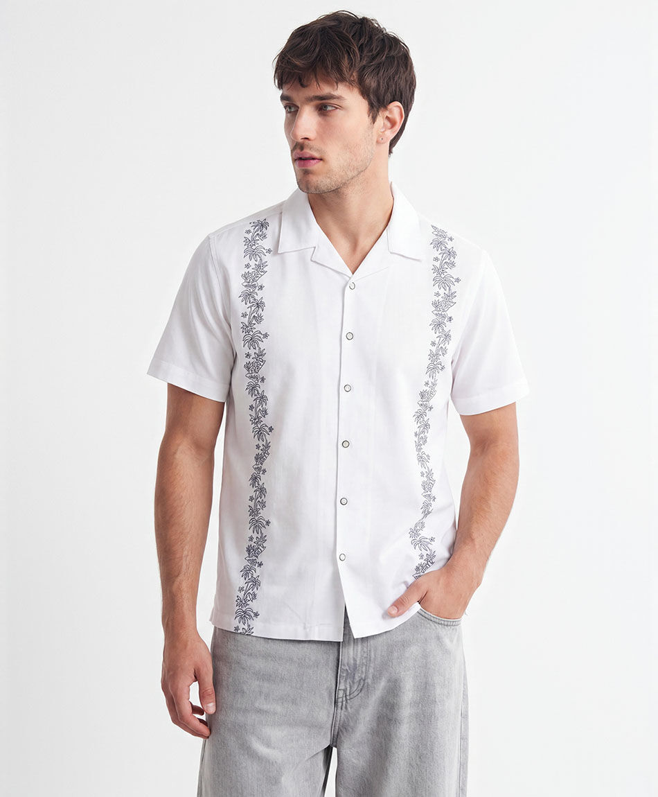Camisa hombre bordado plantas