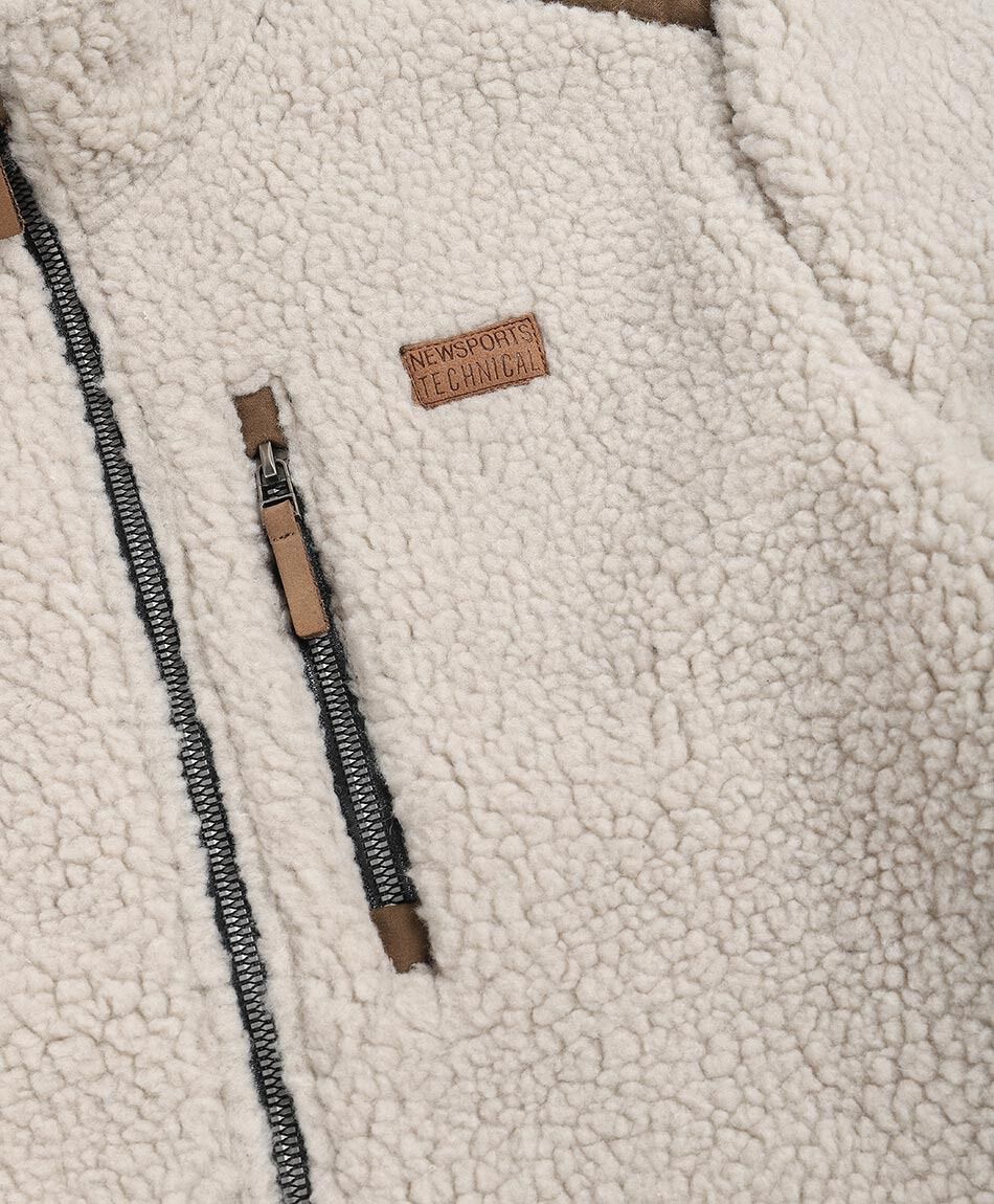 Campera deportiva hombre chiporro