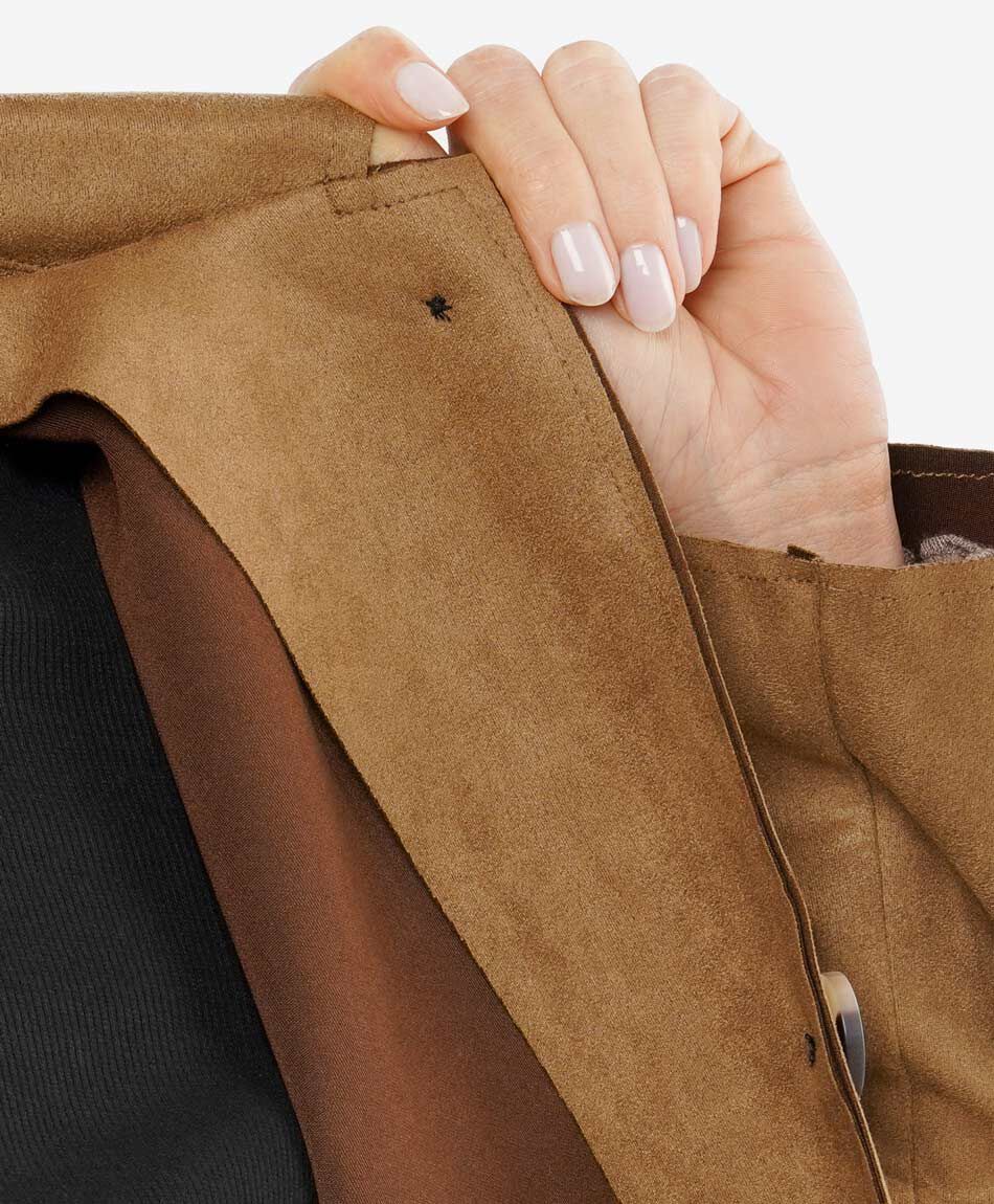 Campera mujer suede triple bot&oacute;n