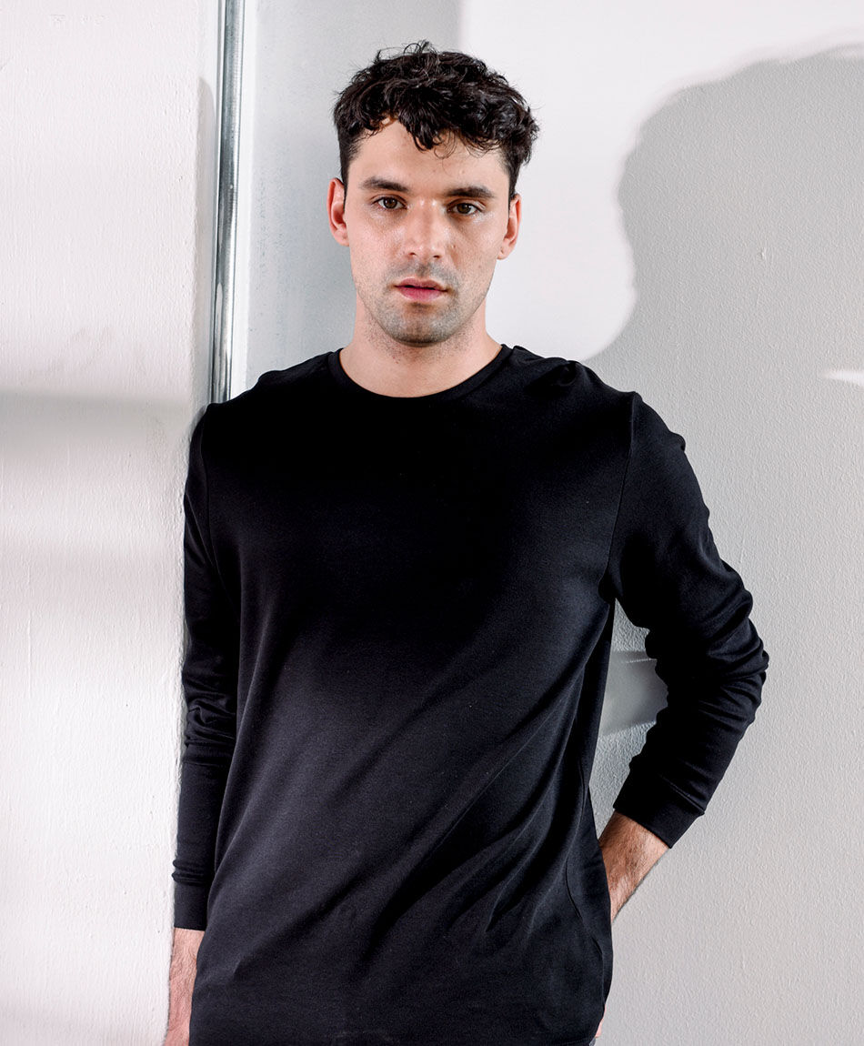 Polera hombre lisa manga larga