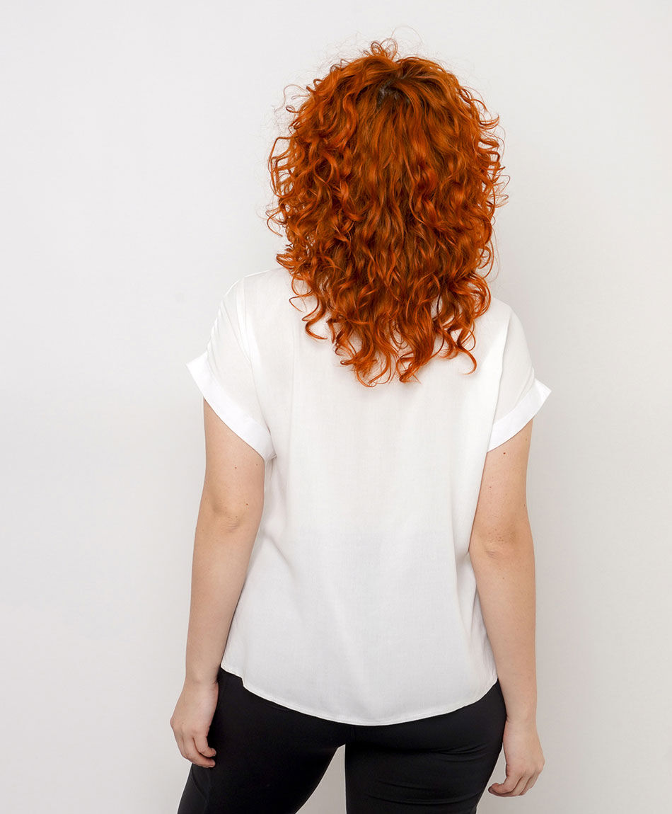 Camisa mujer modelo mo&ntilde;o white