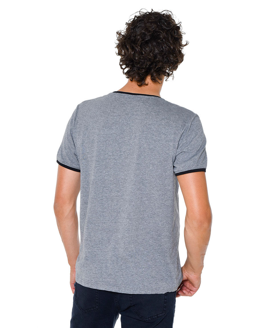 Polera contraste