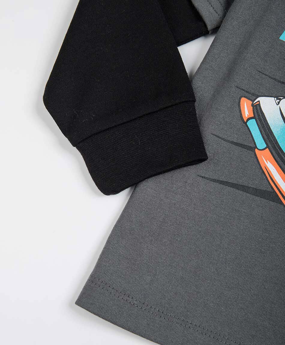 Remera beb&eacute; estampado de carreras