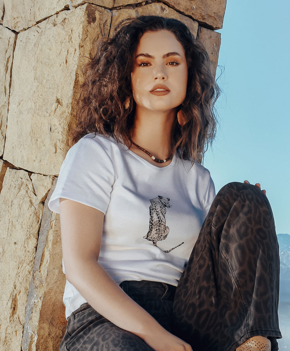 Remera mujer estampado tigre