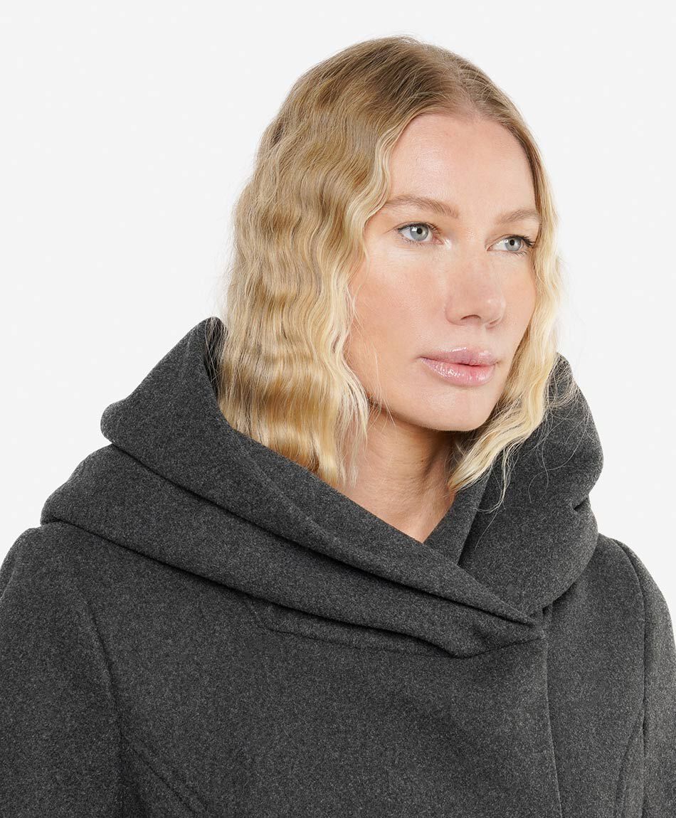 Abrigo mujer capa cintur&oacute;n