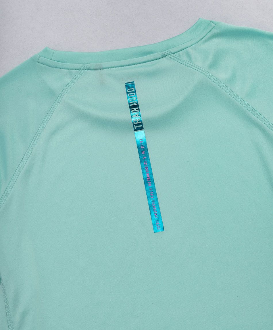 Remera deportiva mujer menta