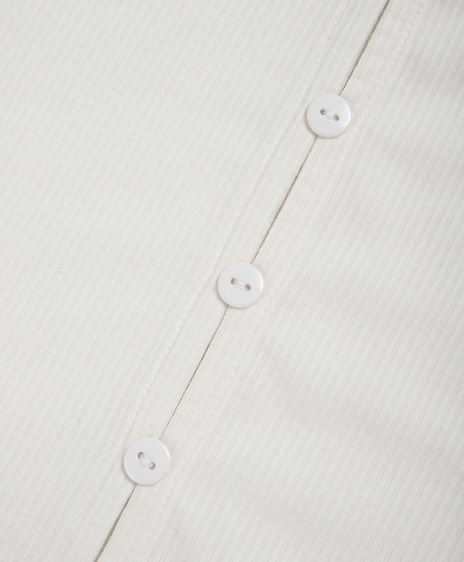 Remera ni&ntilde;a botones white