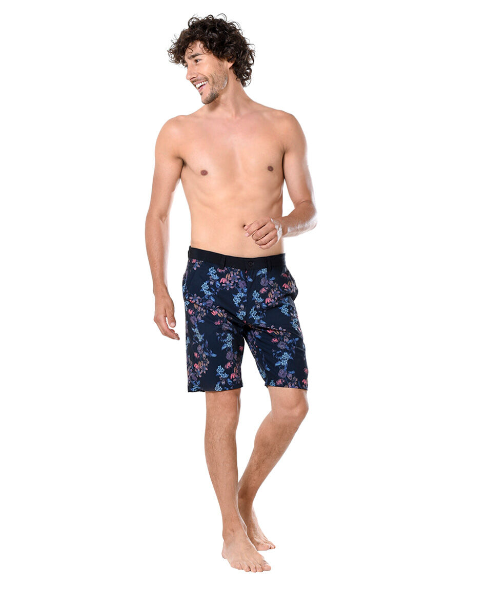 Bermuda skater