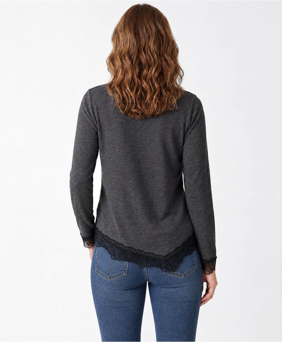 Remera mujer encaje bordes