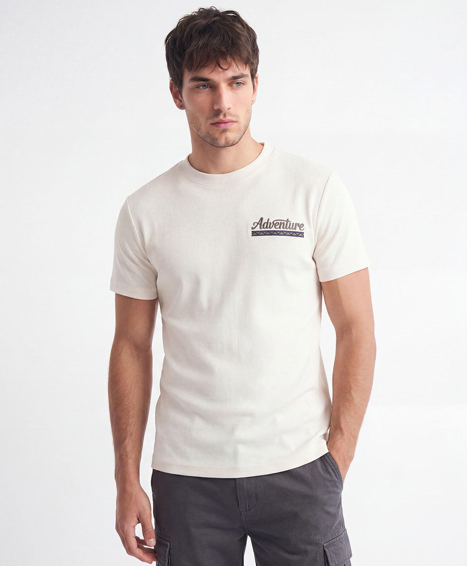 Remera hombre estampado doble adventure