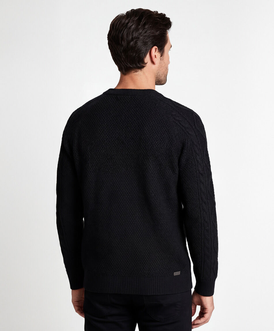 Sweater hombre cuello redondo trenzado negro
