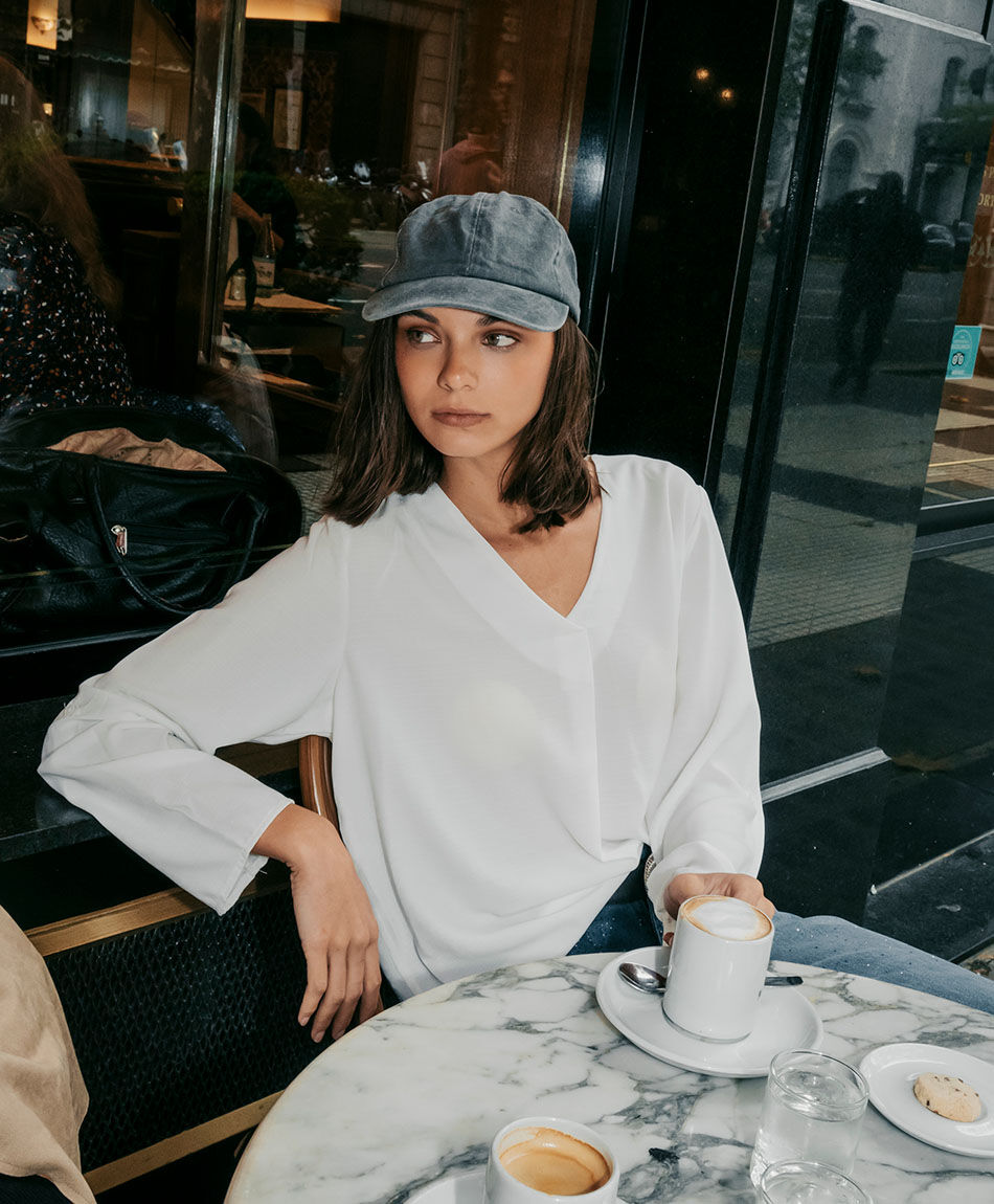 Camisa mujer cl&aacute;sica cuello v