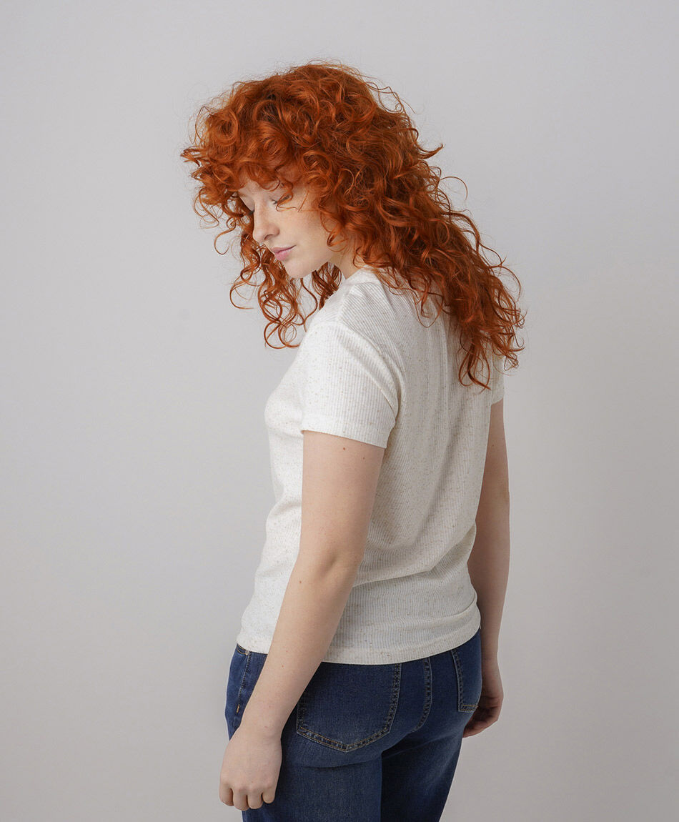 Remera mujer textura rib lino