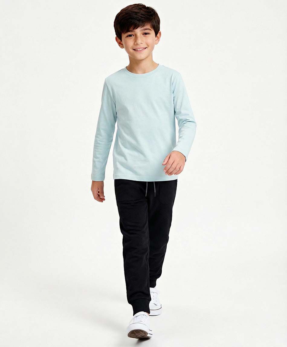 Buzo ni&ntilde;o negro