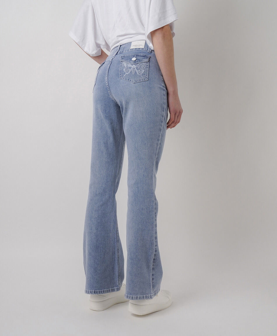 Jeans mujer flare bordado