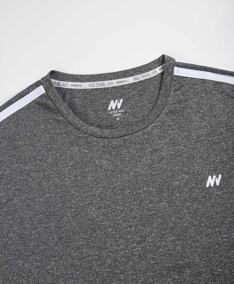 Remera deportiva hombre l&iacute;neas gris