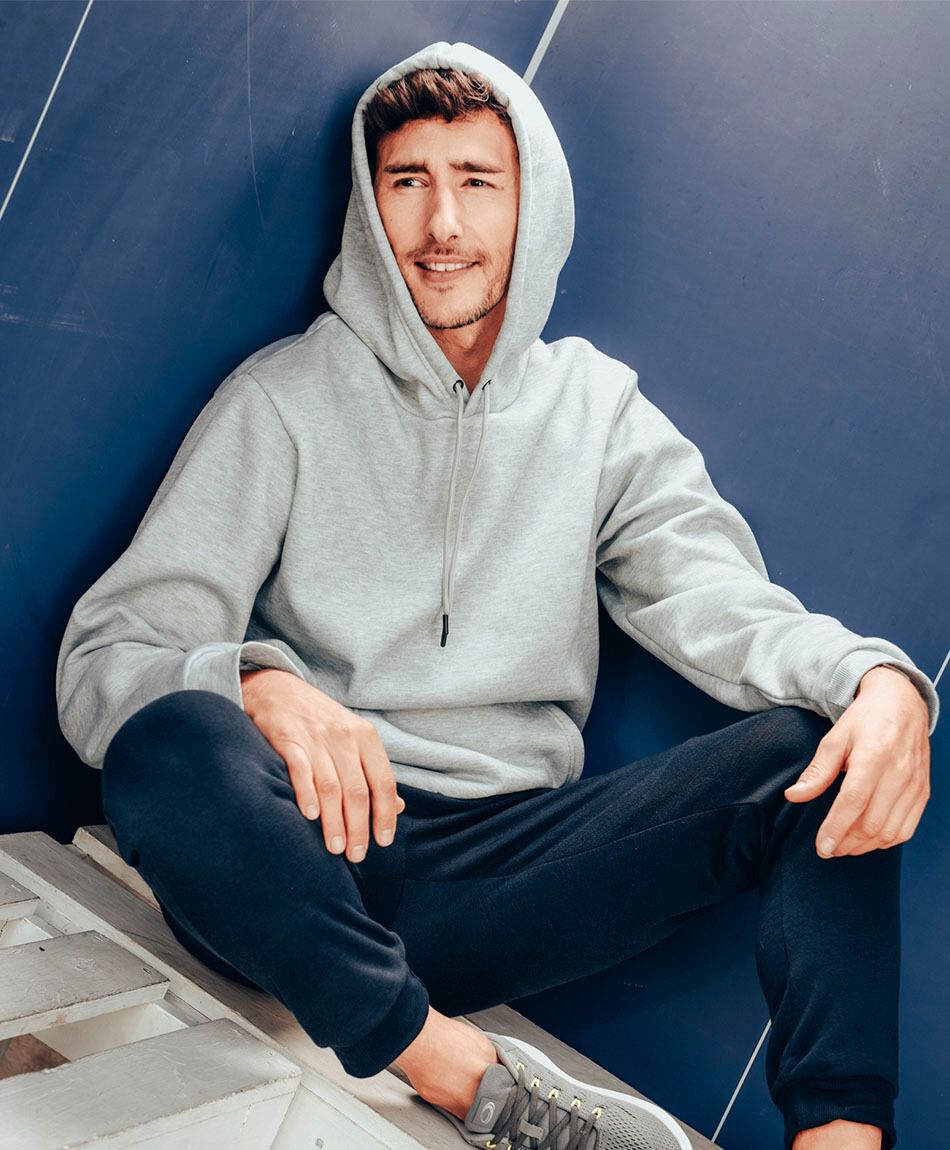 Buzo deportivo hombre liso gris