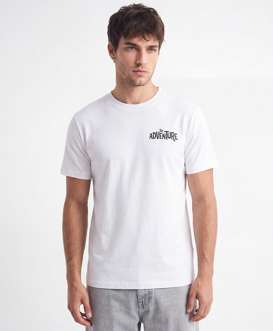 Remera hombre estampado adventure