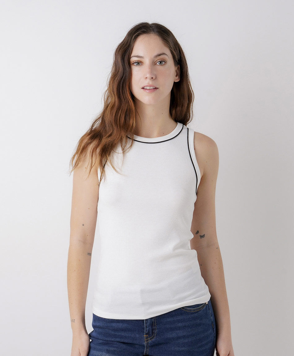 Remera mujer pipping contraste blanca