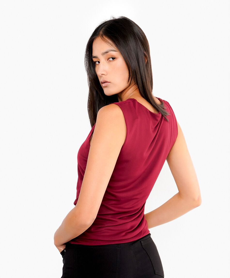 Remera mujer top sin mangas berry
