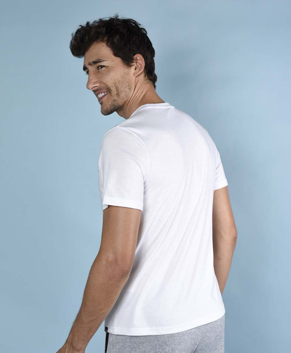 Polera deportiva manga corta cuello redondo