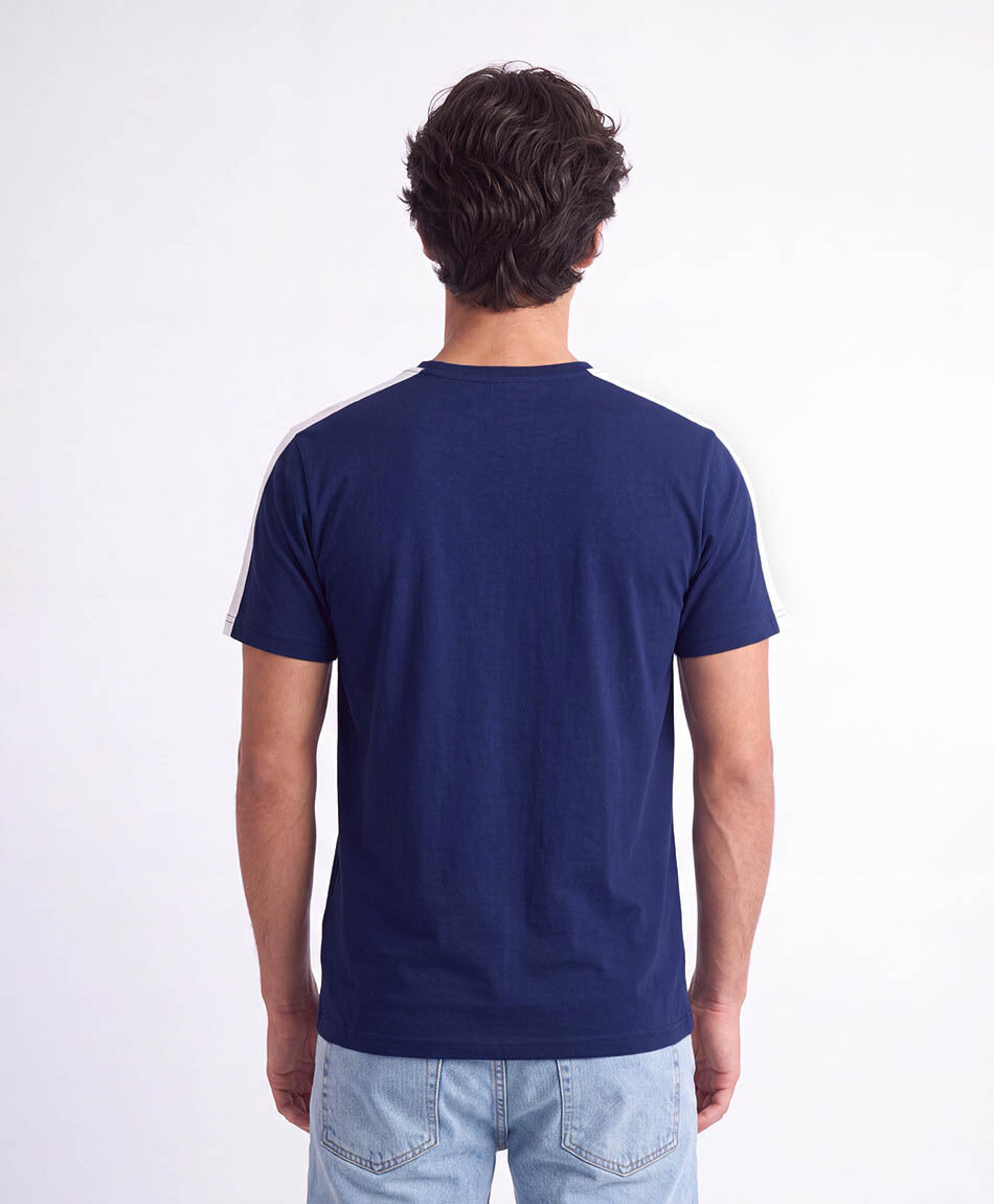 Remera hombre contraste l&iacute;neas