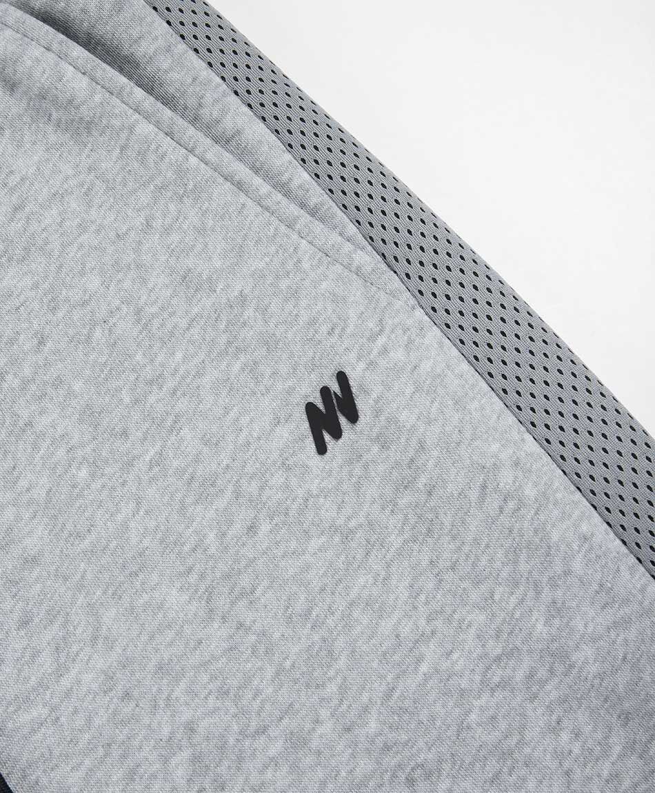 Pantal&oacute;n deportivo hombre gris tela
