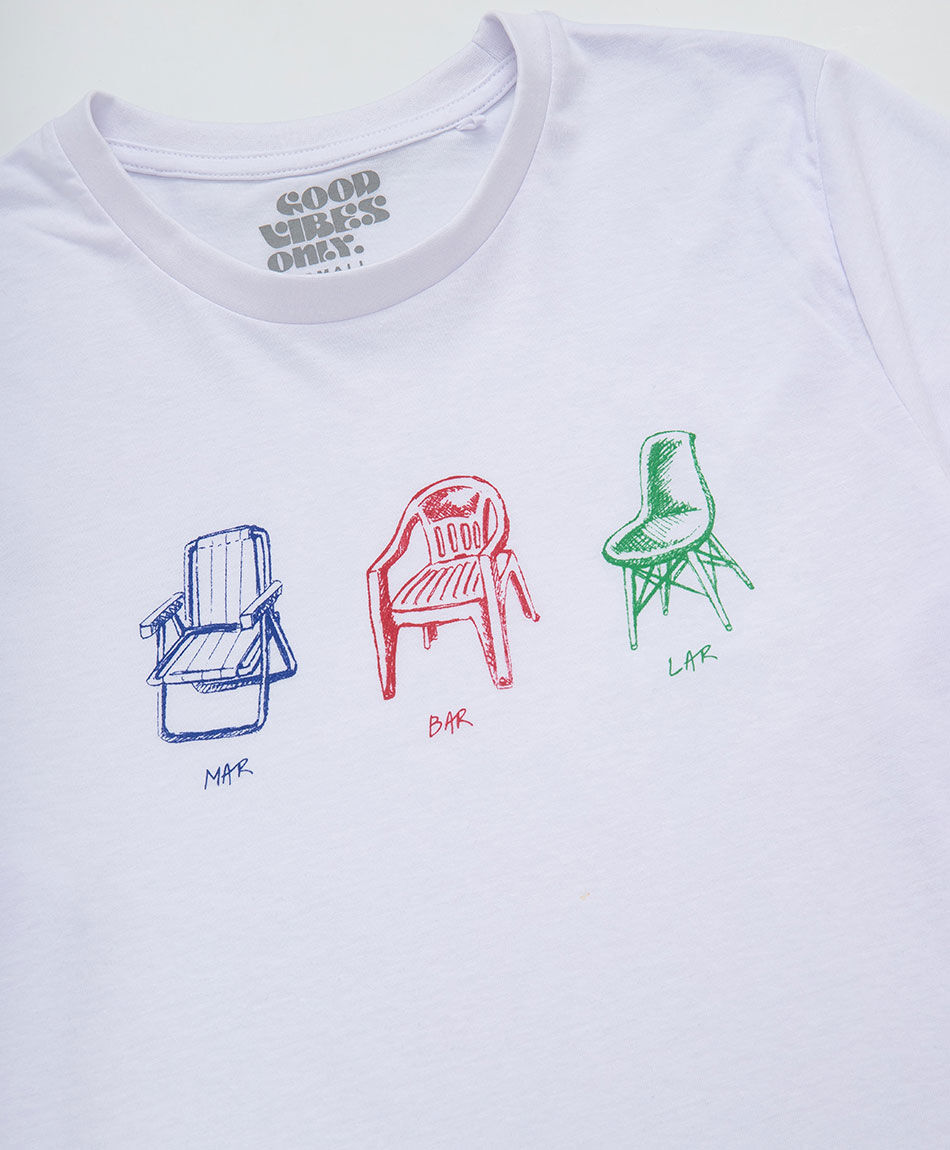 Remera hombre sillas