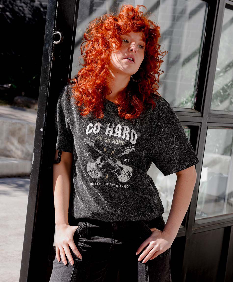 Remera mujer rock brillos