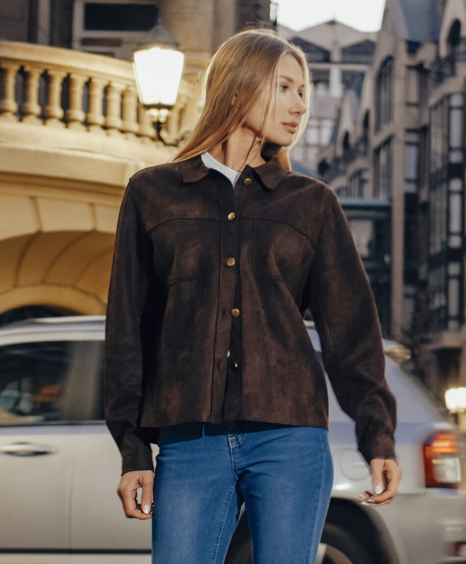 Chaqueta mujer suede botones caf&eacute;