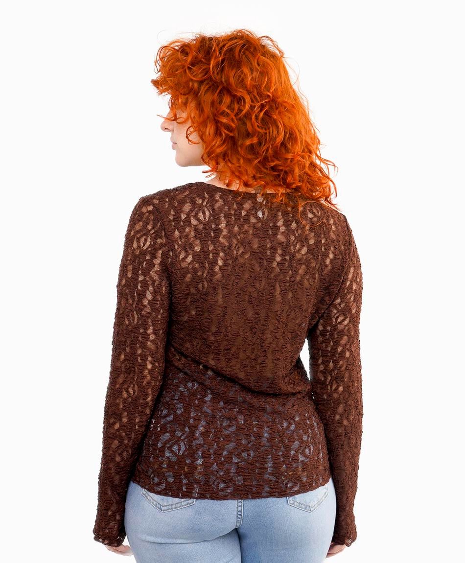 Remera mujer dise&ntilde;o de cortes