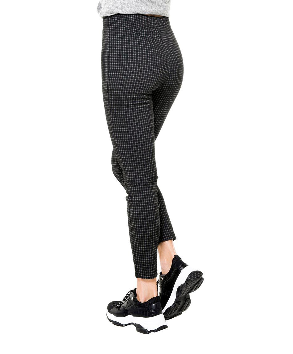 Pantalon cuadritos