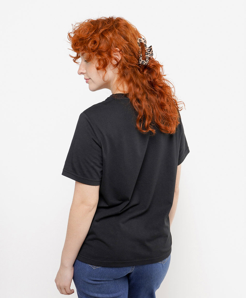 Remera mujer b&aacute;sica negra