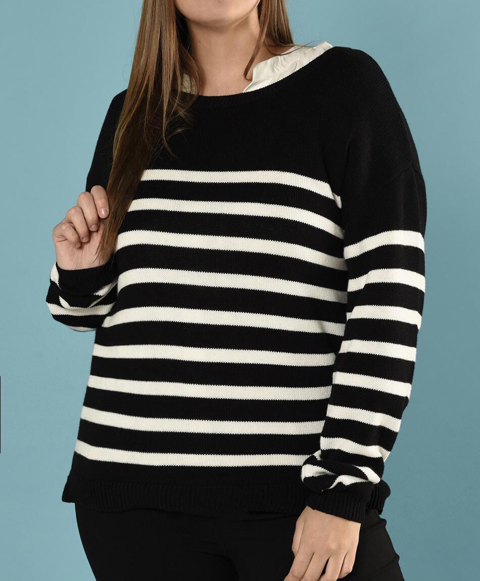 Sweater rayas blancas cuello redondo