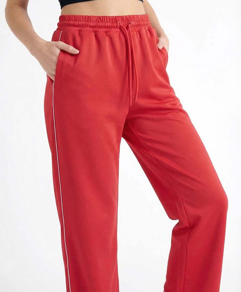 Pantal&oacute;n deportivo mujer rojo