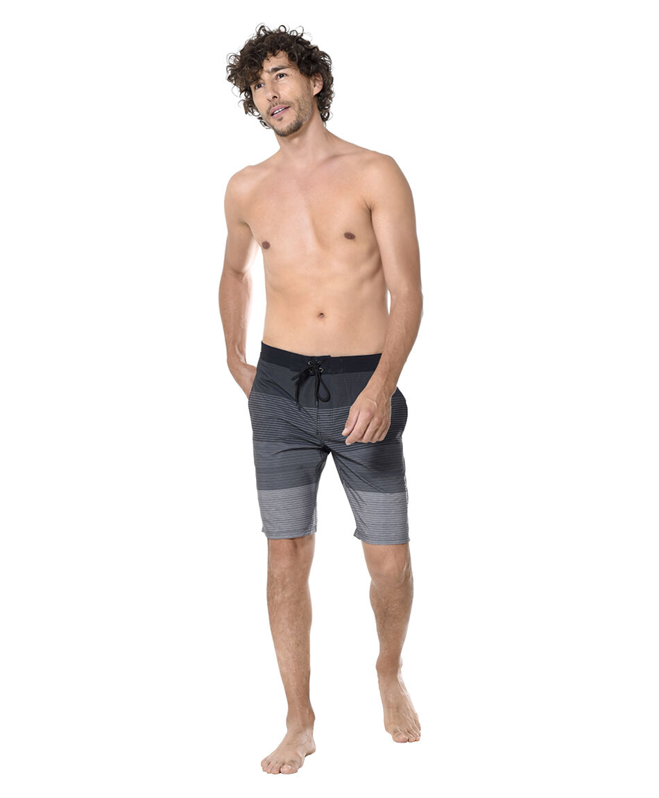 Short ba&Ntilde;o surf