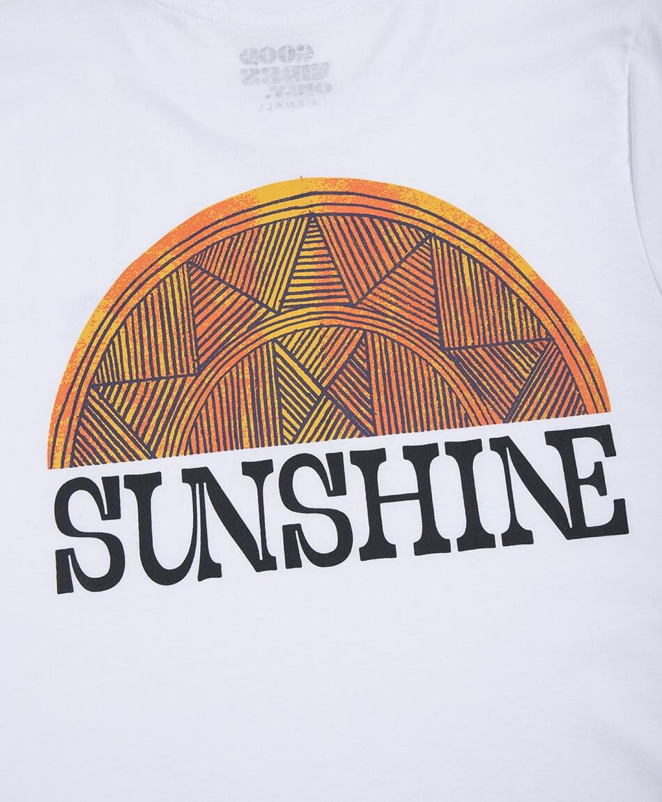 Remera hombre estampado adventure