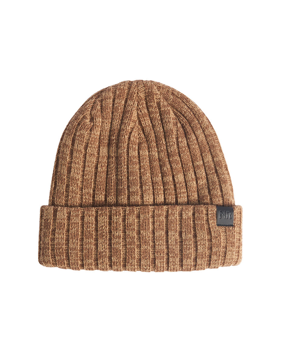 Gorra hombre textura caf&eacute;