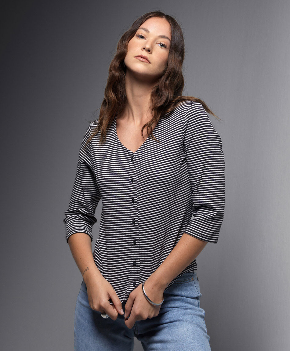 Remera mujer rayas abotonada