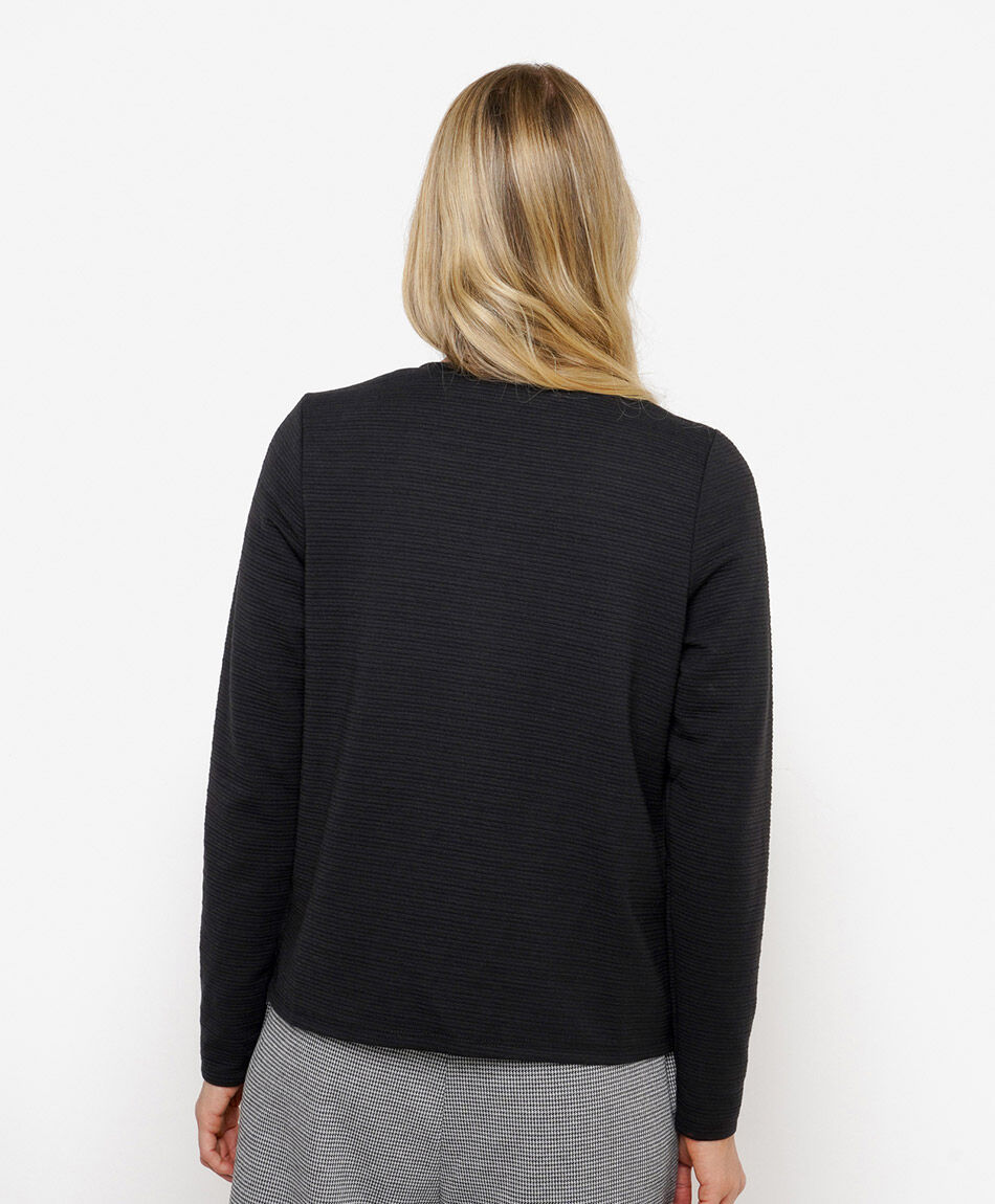 Campera mujer bot&oacute;n superior