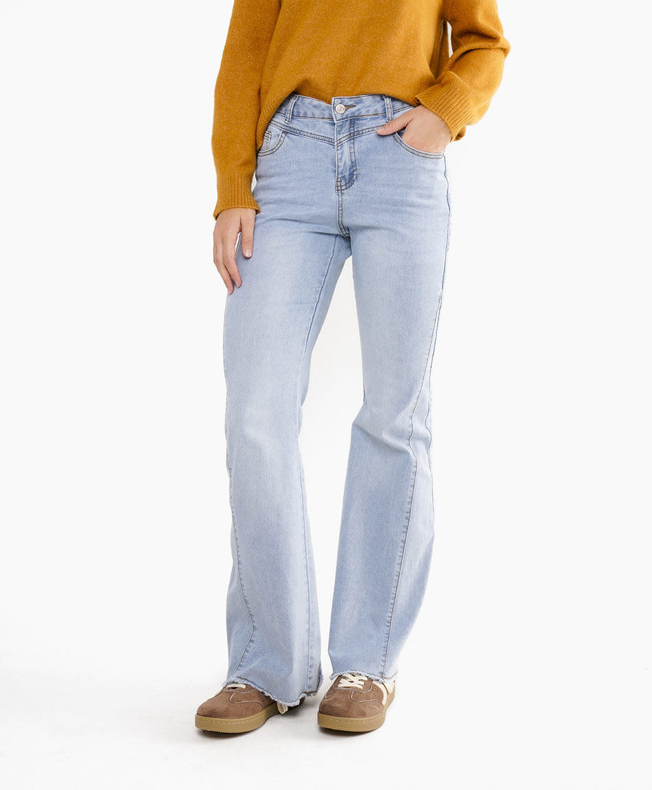 Jeans mujer corte flare